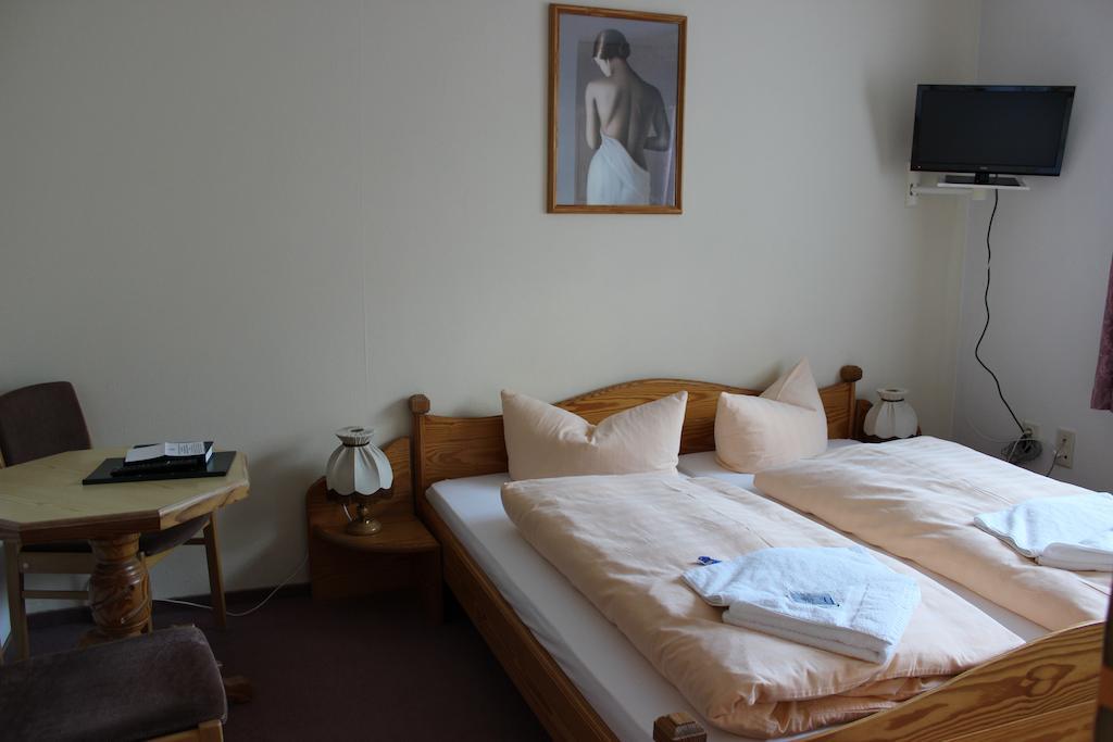 Landhotel Gasthof Zwota Klingenthal Δωμάτιο φωτογραφία